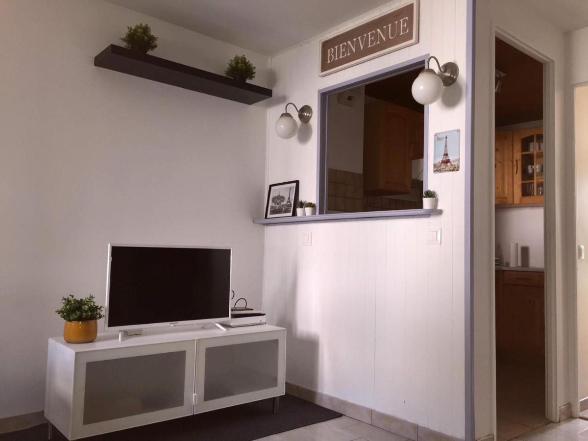 Appartement Eco 6 Personnes Magny-le-Hongre Eksteriør billede